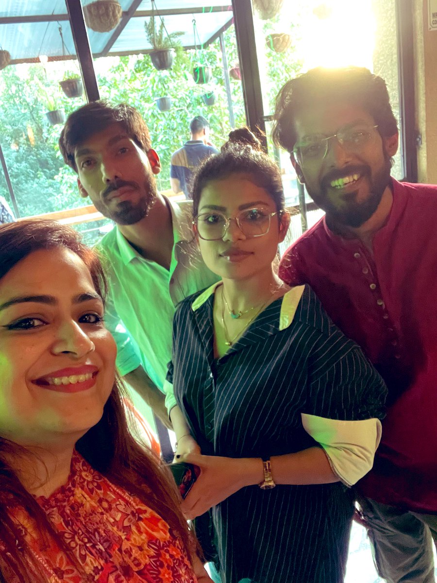 I had the privilege of attending a beautiful evening in the presence of these incredible artists who not only possess exceptional talent but are also genuinely humble and kind individuals. Being in their company was a truly awe-inspiring experience. 🫶🌟<a href="/angadbsodhi/">Angad B Sodhi 🦉 #SUPPORTLIVINGARTISTS</a>