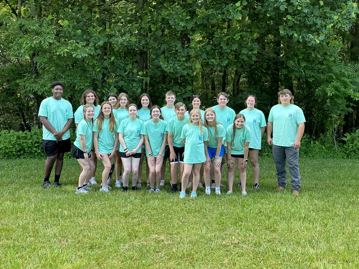 Rockvale_FFA's tweet photo. We had such an amazing time at FFA camp this past week. Every member that attended won a leadership award, Caleb Limpert placed 1st in the quiz contest, an our officers won “Outstanding Officer Team.” I am so proud of them for all they accomplished! 💛💙 https://t.co/B60l33Y8jq