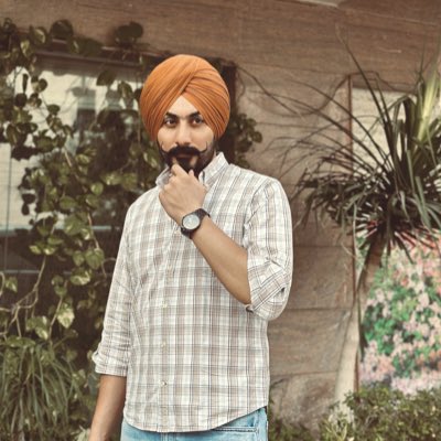 jagdeepbhatti7's tweet photo. #NewProfilePic https://t.co/SKAt1CmYs5