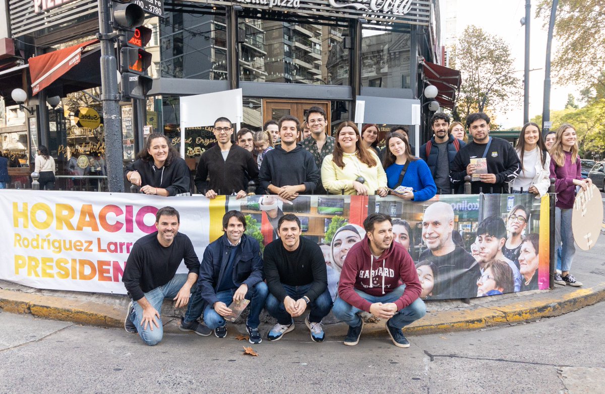 facucarrillo's tweet photo. #HagamosElCambioDeNuestrasVidas @horaciorlarreta https://t.co/ys4vFOqnVF