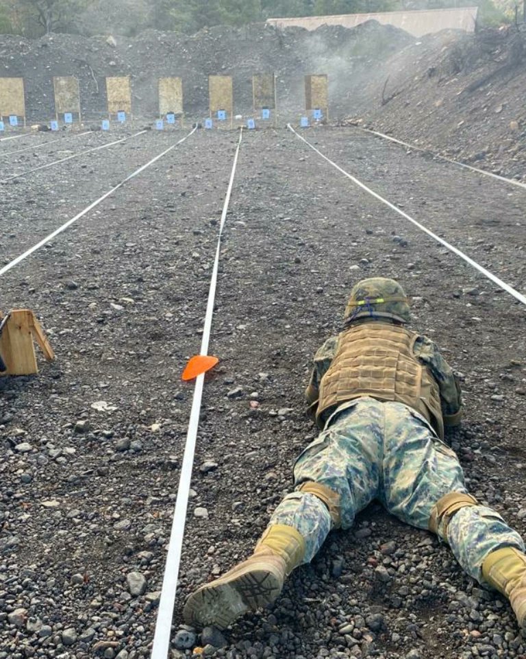 Destacamento_LA's tweet photo. INSTRUCCIÓN EN CAMPAÑA COMPAÑÍA DE FUSILEROS
Con éxito terminó el periodo de #Instrucción en terreno de la compañía de #Fusileros. En esta oportunidad, los #SoldadosConscriptos fueron acreditados en tiro de ametralladora y de fusil estático y en movimiento. https://t.co/HRYMHymqAz