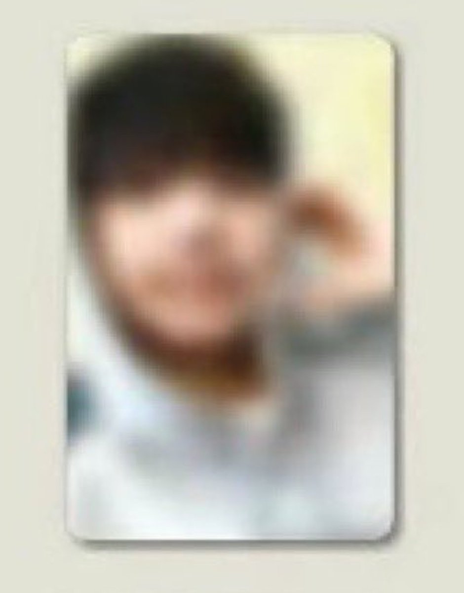 koohaulz's tweet photo. bentahan niyo na ako pls 😔 https://t.co/5DPYUtePMm