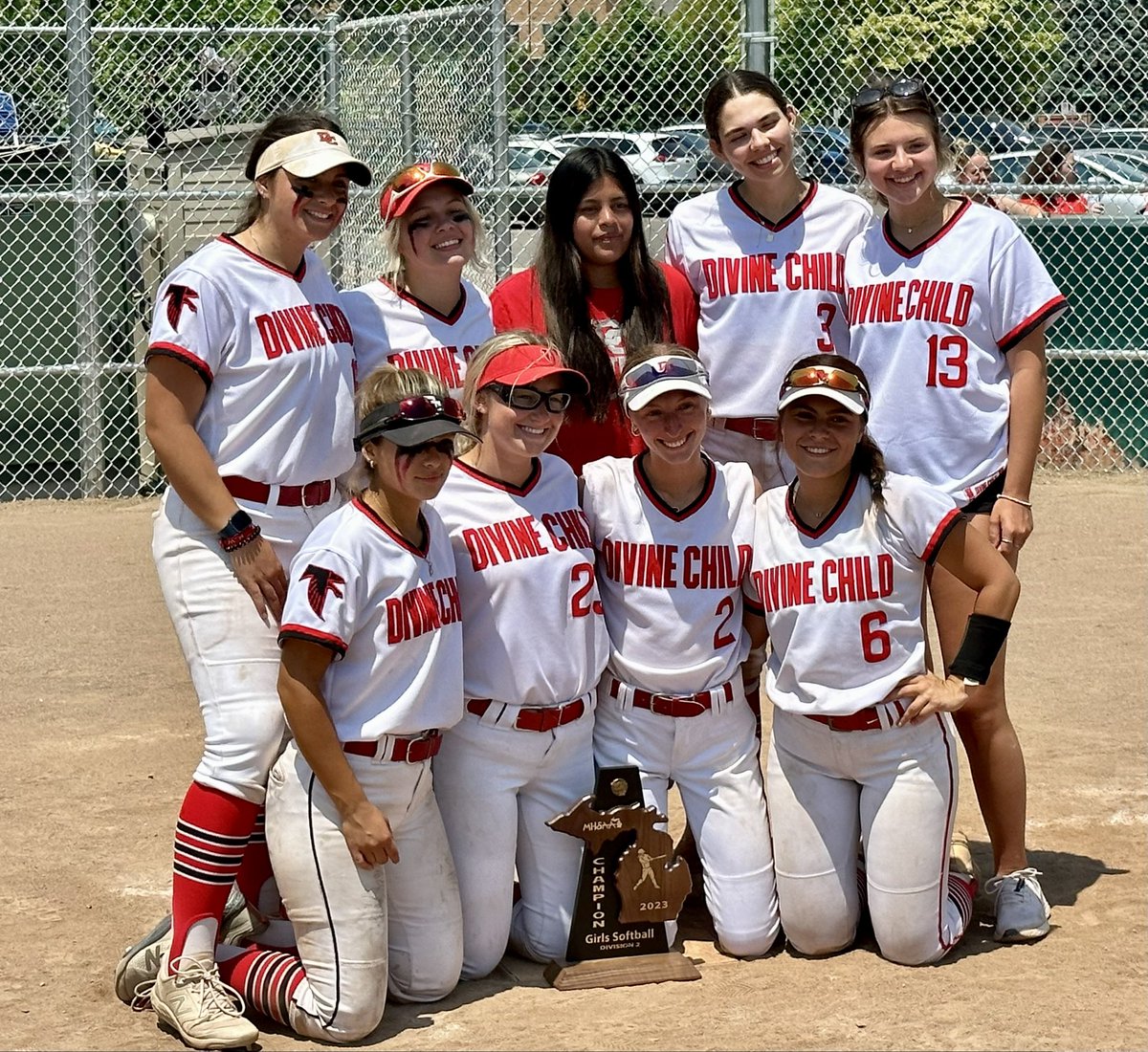 DivineChildAthl's tweet photo. The softball team repeated today as district champion. The Falcons blanked both Henry Ford Academy and Melvindale en route to the title. They advance to next Saturday’s regional, also at Levagood Park. @DivineChildSch @DivineVarsity @divinechildsb @DC_Baseball2023 @DC1958 https://t.co/ueEgf11xCf