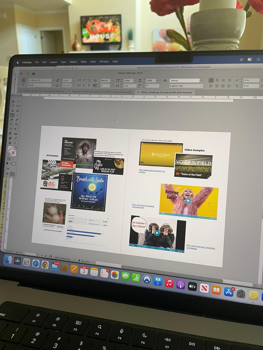 ideacreative's tweet image. Just puttin' in the overtime to make sure this portfolio layout looks 🔥! #LayoutLife #PortfolioReady #GraphicDesign 💻