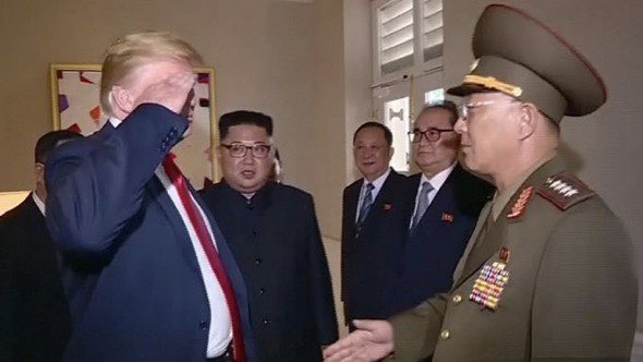 Biggest mystery: Why do so many military vets support trump? He’s a draft dodger who insulted McCain for being POW, mocked Gold Star family&called our military heroes who gave their lives for this country “losers and suckers.” And then he saluted a Korean general?! WTF?!