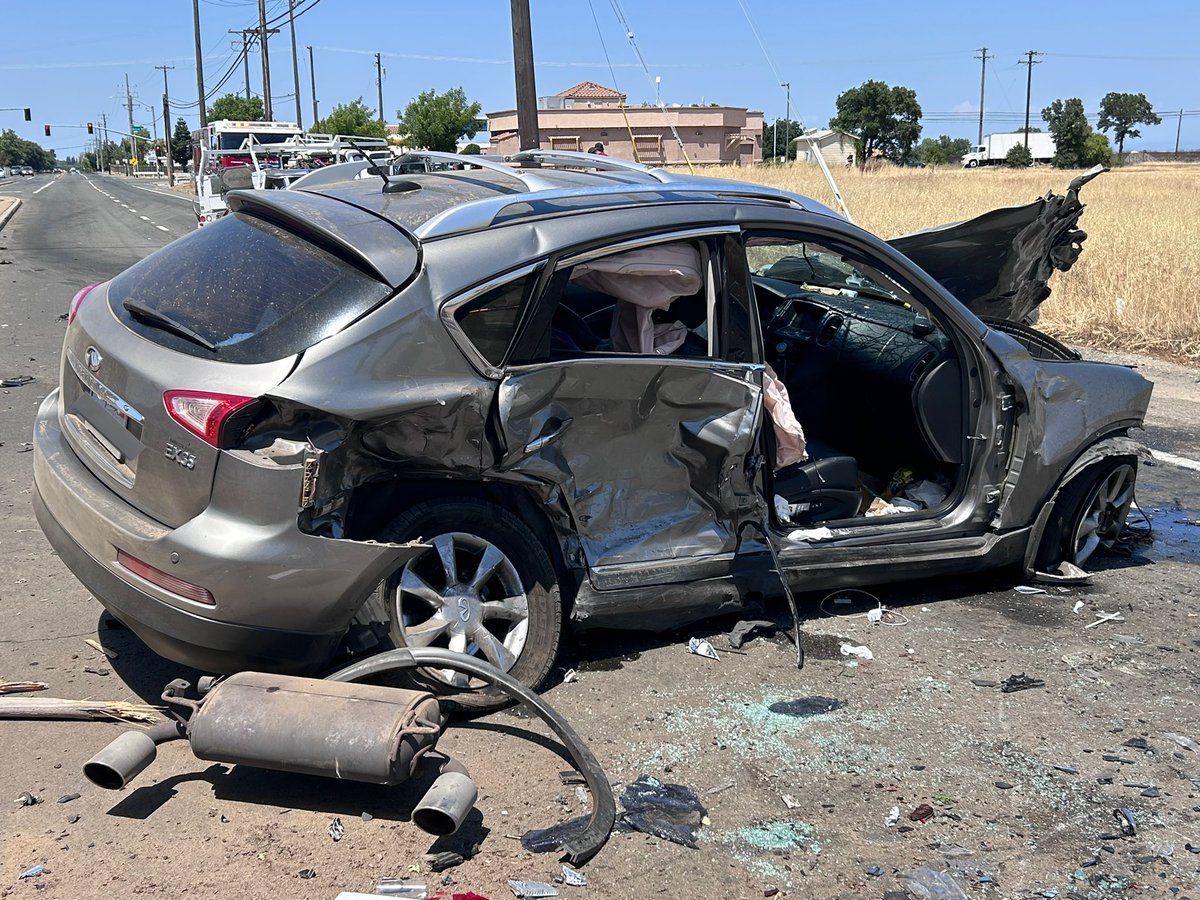 Metro Fire of Sacramento on Twitter "158p Crews arrived to a headon