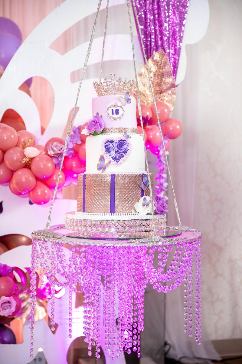 Christalight tweet media