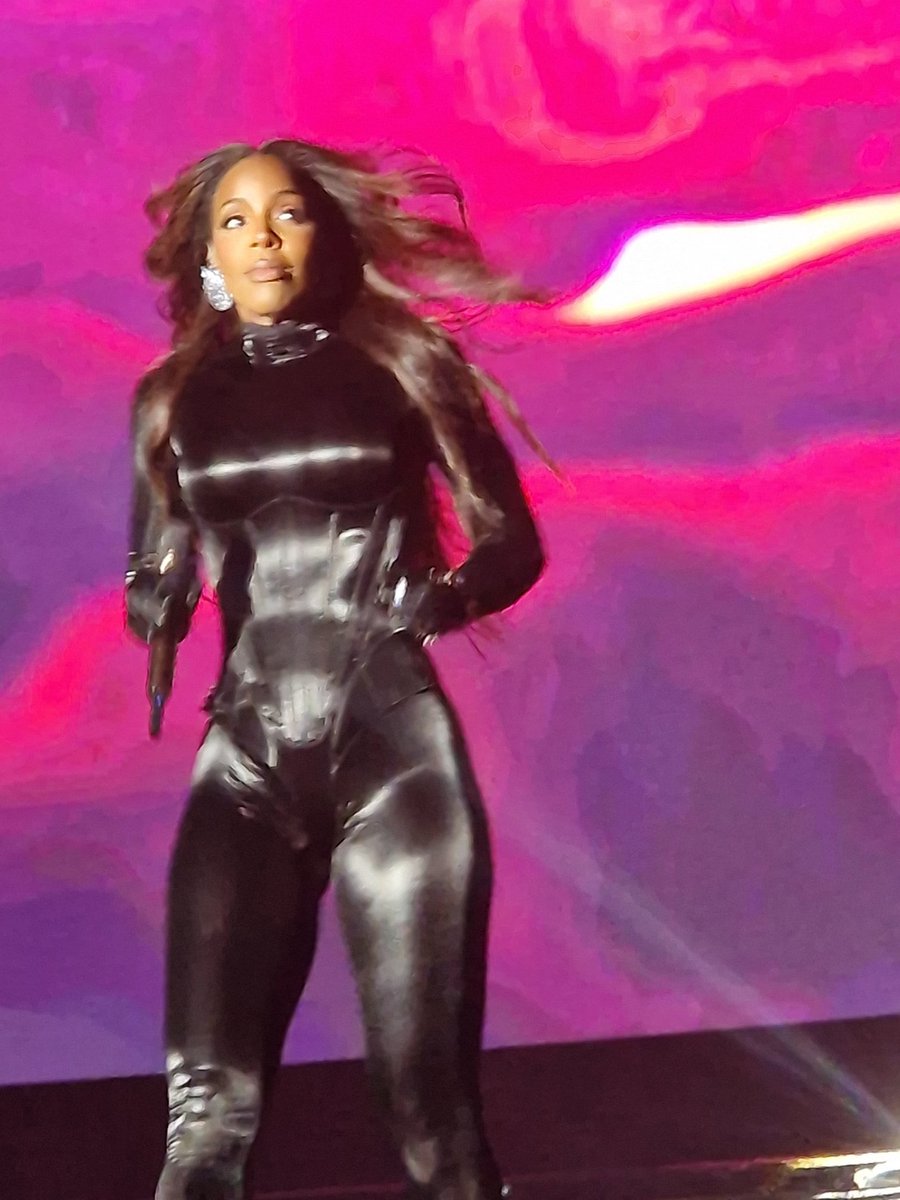 Kelly Rowland Army on Twitter "Kelly Rowland MightyHoopla 2023 💎"