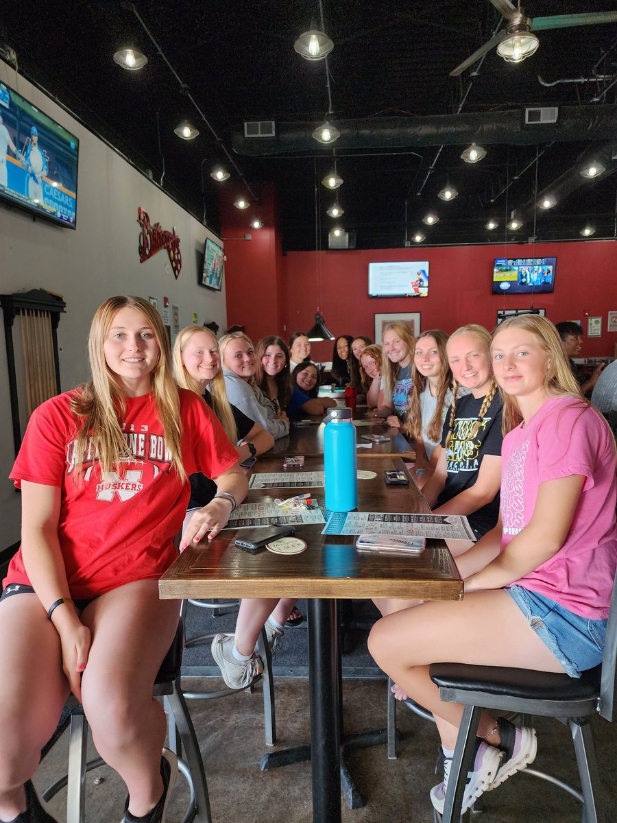 <a href="/usasoftballkc/">USA Softball KCMetro</a> Heartland Showcase, the bats were on fire 🔥 
@bremcmurtry08 .750 💣 4 rbis
<a href="/AlyssaBreckner/">Alyssa Breckner</a> .667 4 rbis
<a href="/kjarzobski/">Katelyn Jarzobski</a> .600 3h dbl 3 rbi
<a href="/AddysonHobza/">Addyson Hobza</a> .500 dbl
<a href="/macie_wyman/">macie wyman</a> .500 triple
<a href="/NadiaDezeeuw/">Nadia DeZeeuw</a> .400 dbl
<a href="/rmartin1016/">Rhiannon Martin</a> .333
<a href="/SofiaDill2/">Sofia Dill</a> .333 triple