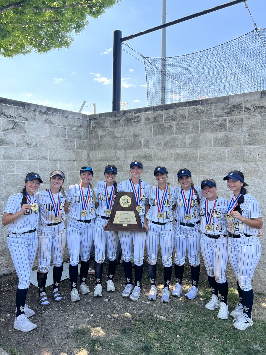 BACK TO BACK STATE CHAMPS!!!! Best way to end my high school career. #2 out🤞🏻🤞🏻