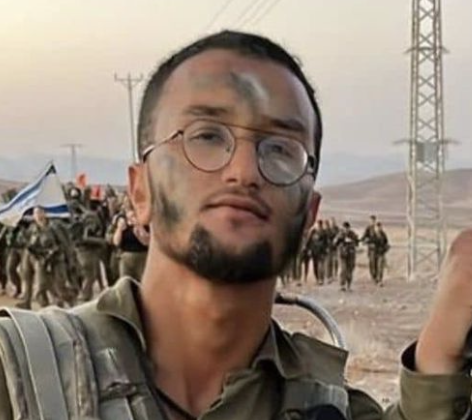 BREAKING: 20-year-old IDF soldier Staff Sergeant Ori Izhak Iluz from Safed, northern #Israel has been identified as the 3rd victim who was murdered today in the shooting attack on the #Israeli-Egyptian border carried out by an Egyptian terrorist. May Ori’s memory forever be a…