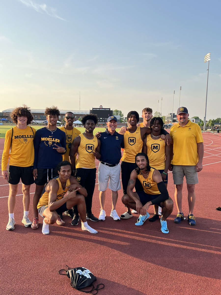 @OHSAASports State DI T&F Championship @MoellerTrack 3pm: High Jump @Josiah_Love8 4:40pm: 100m @TennelB 5:05pm: 800m relay @KarsonHobbs @TennelB @Cox_Lamont08 @MicahWeaponX 5:45pm: 400m @MicahWeaponX 6:50pm: 1600m relay @drobinson_2 @Josiah_Love8 @Cox_Lamont08 @MicahWeaponX