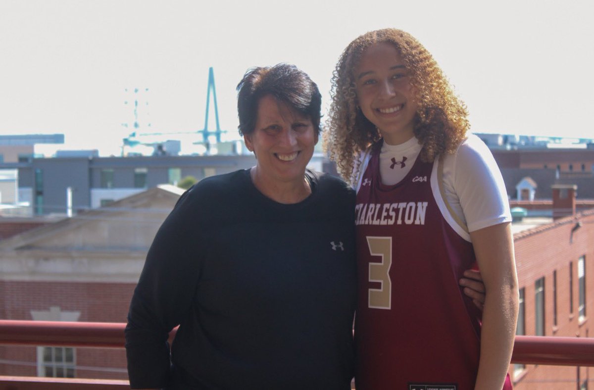 Had a great visit at the College of Charleston!!! Thank you <a href="/RhRharmony/">Coach Robin Harmony</a>, <a href="/CoachTiff21/">Coach Tiff</a>, <a href="/coachschneider5/">Randy Schneider</a>, and  <a href="/_coachyak/">Yannick Denson</a>!