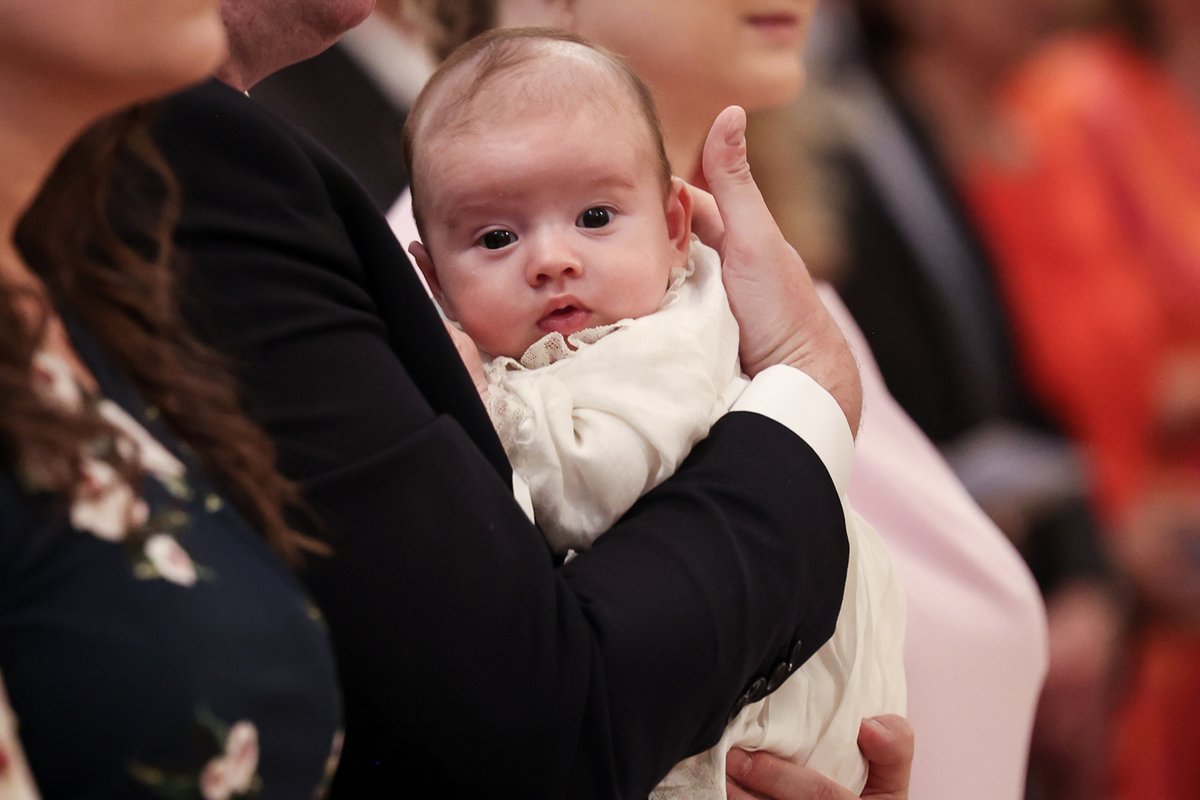 CourGrandDucale's tweet photo. ⛪️ La Famille grand-ducale et la Famille de Lannoy se sont réunies, ce samedi, en l’Église de Fischbach pour célébrer le Baptême de S.A.R. le Prince François au cours d’une messe présidée par Son Éminence le Cardinal Jean-Claude Hollerich, Archevêque de Luxembourg. ©MGD/S.Margue https://t.co/38FWE0vFi9