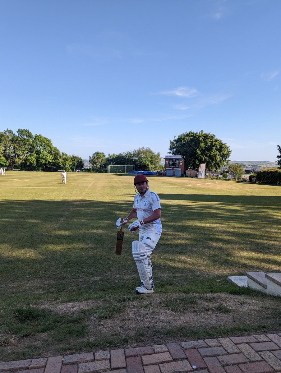 Cocken senior only made his debut for GHCC 3rd XI today. Got 10! Double digits! Bravo! Cocken junior was scoring. And likely tutting 😂