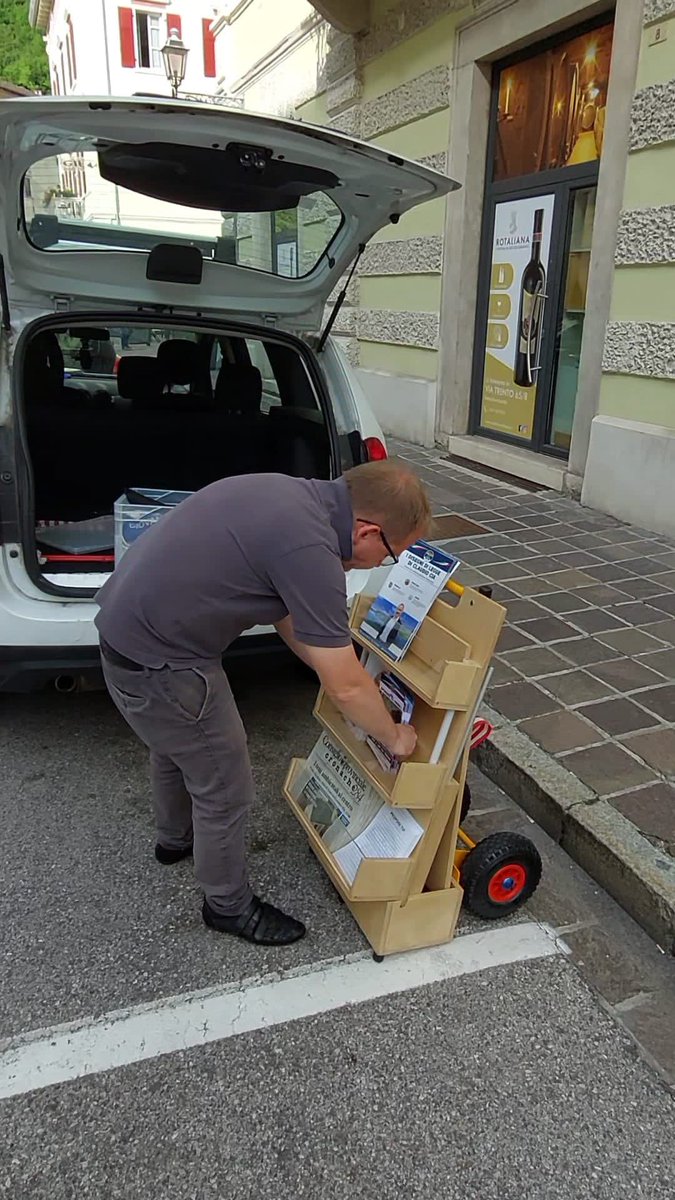 Una settimana di gazebo tra i cittadini di Borgo Valsugana, Mezzolombardo e Mezzocorona. 

#claudiocia #provinciatrento #gazebo #fdi