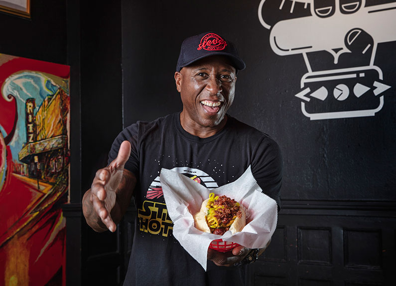 SAUCEmag's tweet image. Your ultimate guide to eating at @stlCITYsc CityPark stadium: samg.bz/STLCitySCFoodG…