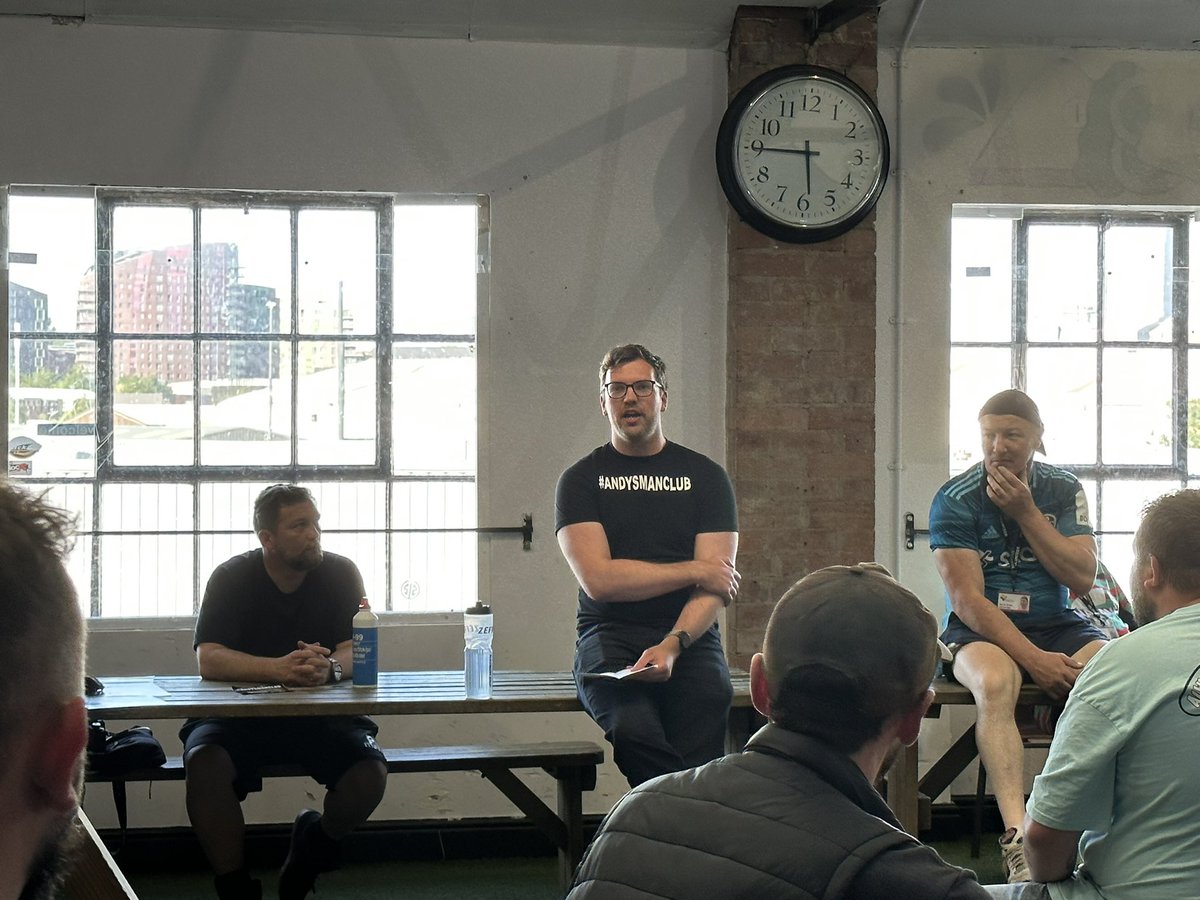 CarlWHarrison's tweet image. Great to attend tonight’s #MendMentalHealth session at @LSTENLeeds really proud of Denham and Tom 4 putting the event together. Great talks from @andysmanclubuk @BattleScars_SH +Families Inc Fathers. Insightful and inspiring, I hope it builds a strong network #Leeds #Skatepark