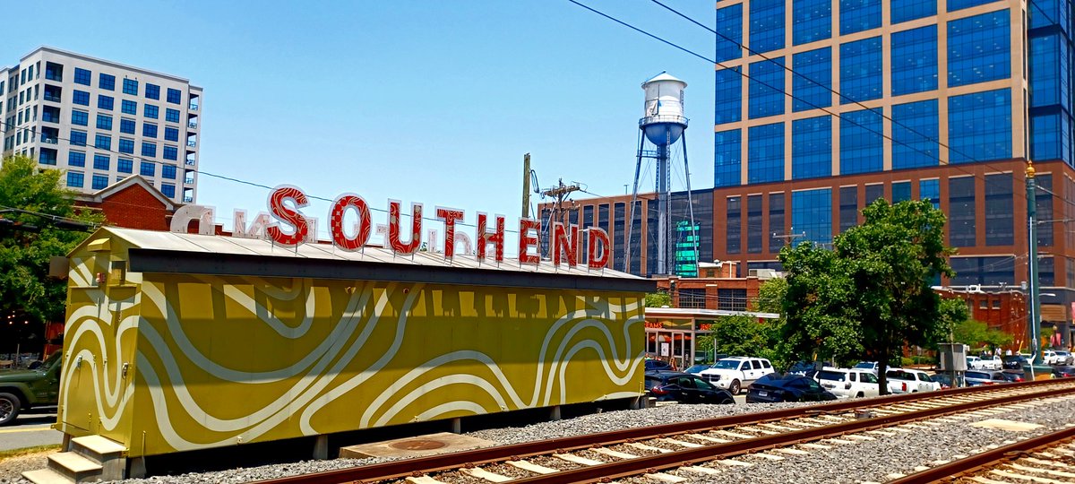 TVBryanScott's tweet photo. South End Saturday!  #Charlotte #SouthEnd https://t.co/FW2RTFIQBS