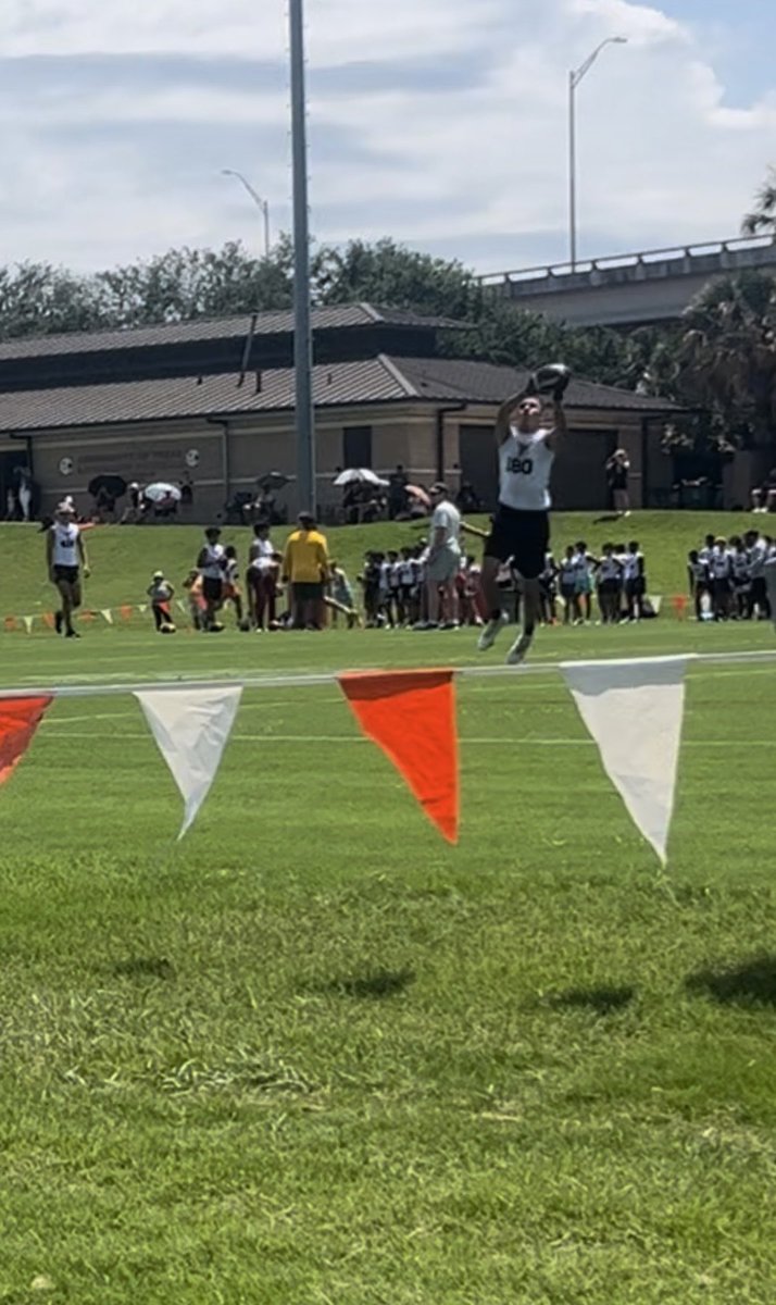 Ayden Lopez tweet media