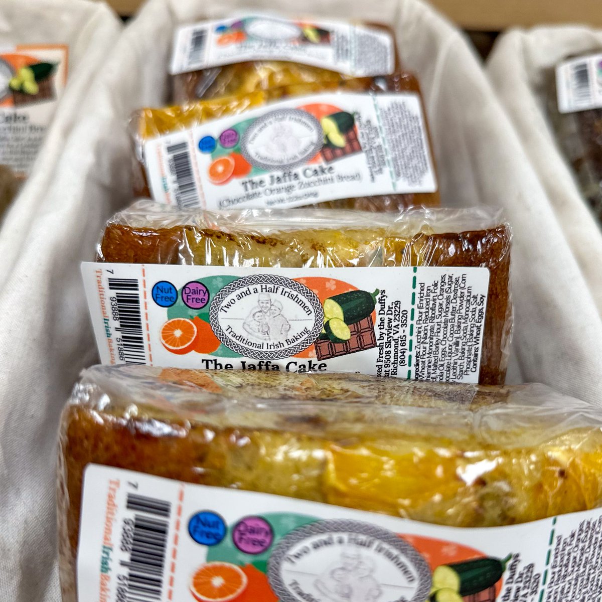 We have NEW cakes and breads from @twoandahalfirishmen now in the bakery!
Guinness Gingerbread, Raspberry Chocolate and The Jaffa Cake...just to name a few! What is your favorite?! 
#guinness #localbakery #jaffacake #ellwoodthompsons #eatdessertfirst #rvabakery #richmondeats #