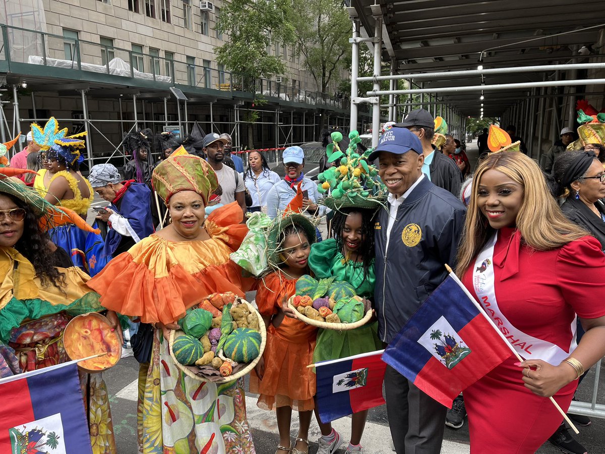 Nypd chief of patrol on twitter the inaugural haitian flag day parade
