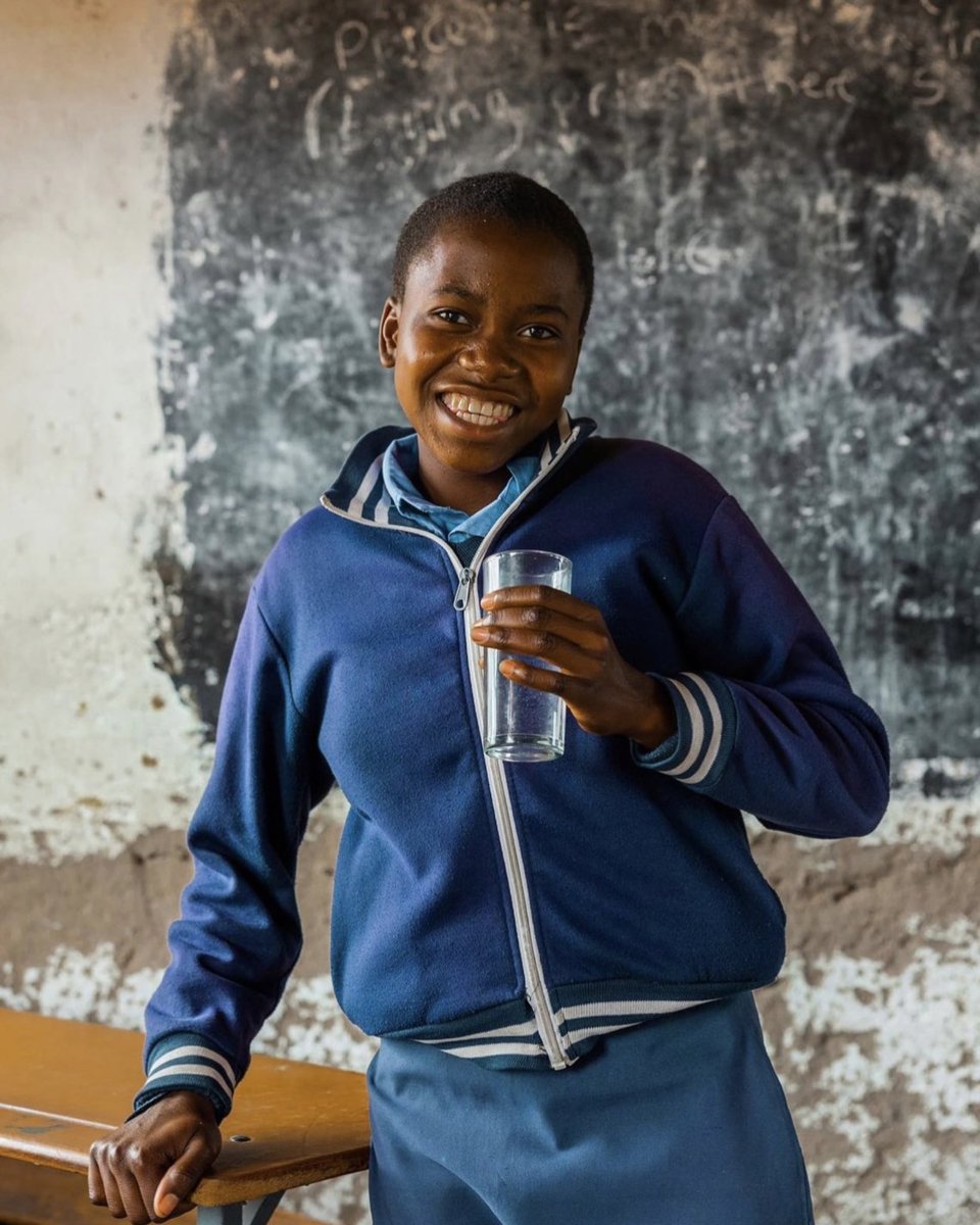 charity: water tweet media