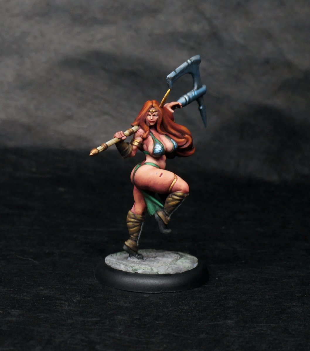 Doctor Faust on Twitter "Big booty barbarian. Twin Goddess Miniatures."