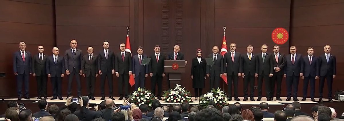 esn_ylmz44's tweet photo. Cumhurbaşkanımız Sayın Recep Tayyip Erdoğan Liderliğinde Yeni Kabine Devletimize, Milletimize,  Ülkemize Hayırlı Olsun.

#TürkiyeYüzyılıBaşladı 🇹🇷 https://t.co/18mpif6YwE
