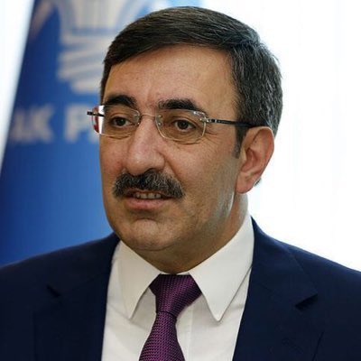 Cumhurbaşkanı Yardımcısı Kürt 
Ülkenin Dış İşleri Bakanı Kürt 
Ekonomi Kürde emanet 
Mecliste gurubu bulunan partiler içinde en çok Kürt vekil Ak partide ❤️🇹🇷 
Şimdi neden Rizeli Kürt <a href="/RTErdogan/">Recep Tayyip Erdoğan</a> dediğimi anladınız mı 👏🏻👏🏻👏🏻 Tarih sayın Cumhurbaşkanımızı Kürt sorununu bitiren adam