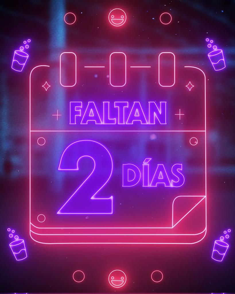 FAMILIA DISFUNCIONAL!

Solo 2 dias y con todoooo... ¿están listos?

9a temporada  #mecaigoderisa #mcdr #mcdr9 por #el5 

#Margaleff #RicardoMargaleff