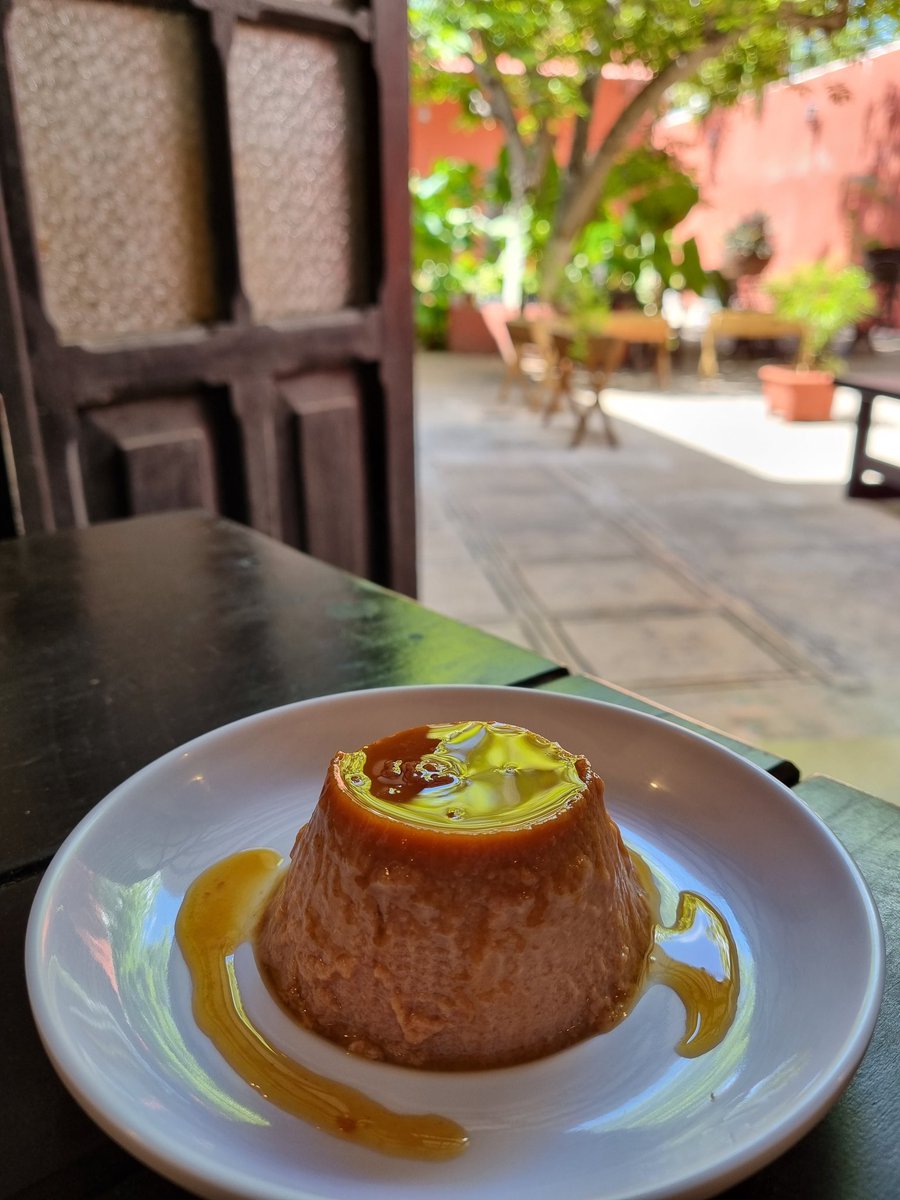 Ya empezó la temporada de Flan de Mamey.