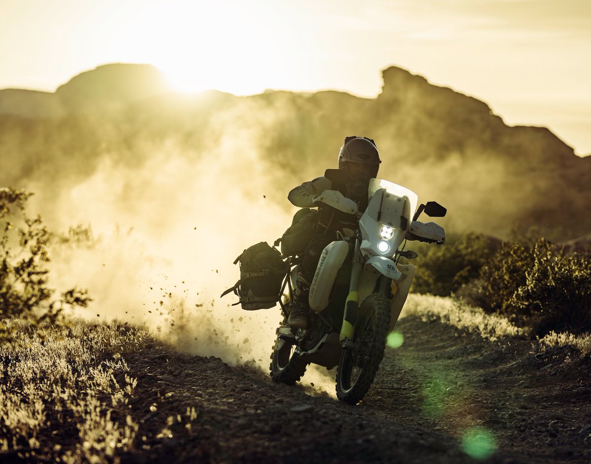 Backroads, crossing wild places. We are fortunate to be based in the Intermountain West. Wide Open - Issue 82 👉  bit.ly/3issu82q

📸 Miguels Santana Photography 

#backroads #west #desert #dualsportadv #dualsport #enduro #motorcycle #dirtbike #ridemore #upshift_online