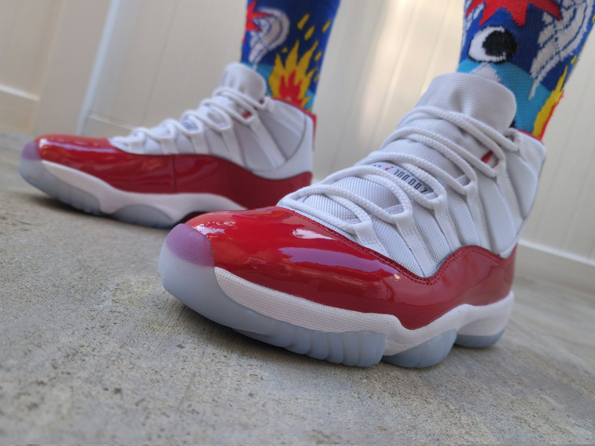 What's on y'all's 👣 today?  Fresh 💧 in the Air Jordan 11 Retro 'Cherry'...

#airjordan11retro #cherry #kotd 👟 #yourkicksaredope #snkrsliveheatingup #nikehead #retrohead #checksoverstripes #swooshgang #swooshforlife