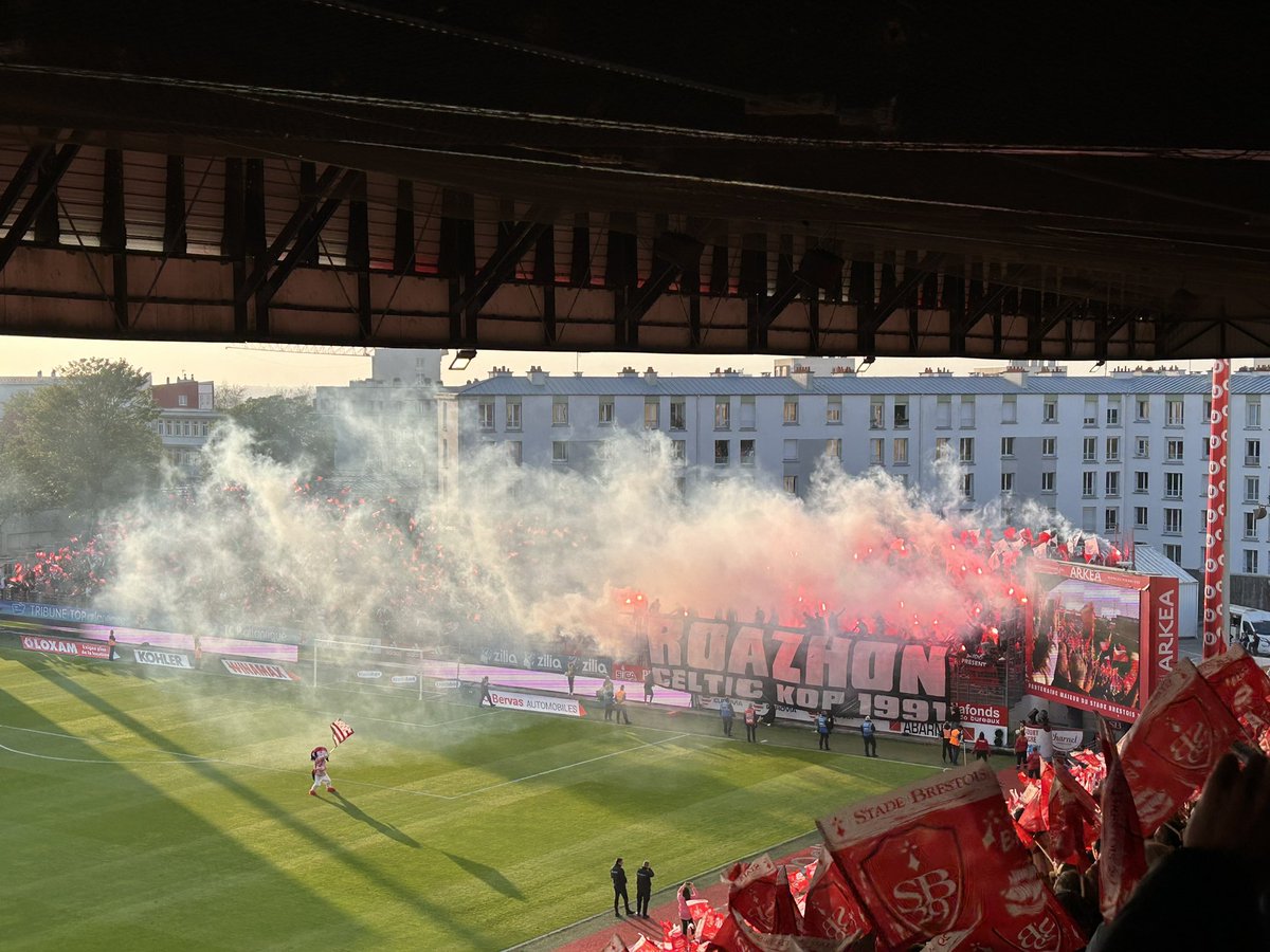 101% ULTRAS tweet media