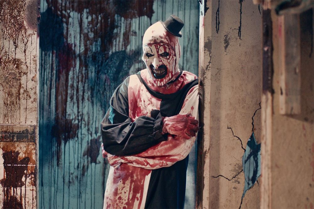 Terrifier 3 is officially happening with a much bigger budget. #TheHorrorReturns #THRPodcastNetwork #Horror #HorrorMovies #HorrorFilms #HorrorTelevision #HorrorSeries #HorrorPodcast #HorrorFamily #MutantFam #Terrifier3 #ArtTheClown #DavidHowardThornton #LaurenLaVera #DamienLeone