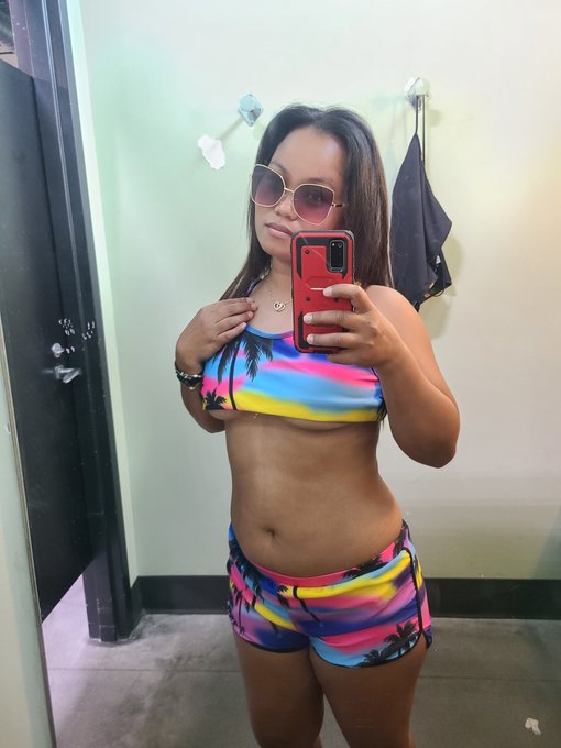 Can we get wet together? https://t.co/Pm89ZnBsfs<a href="/tag/topless"class="tags"><span>#topless</span></a><a href="/tag/boobs"class="tags"><span>#boobs</span></a><a href="/tag/tits"class="tags"><span>#tits</span></a><a href="/tag/titflash"class="tags"><span>#titflash</span></a><a href="/tag/boobflash"class="tags"><span>#boobflash</span></a><a href="/tag/boobflashing"class="tags"><span>#boobflashing</span></a>