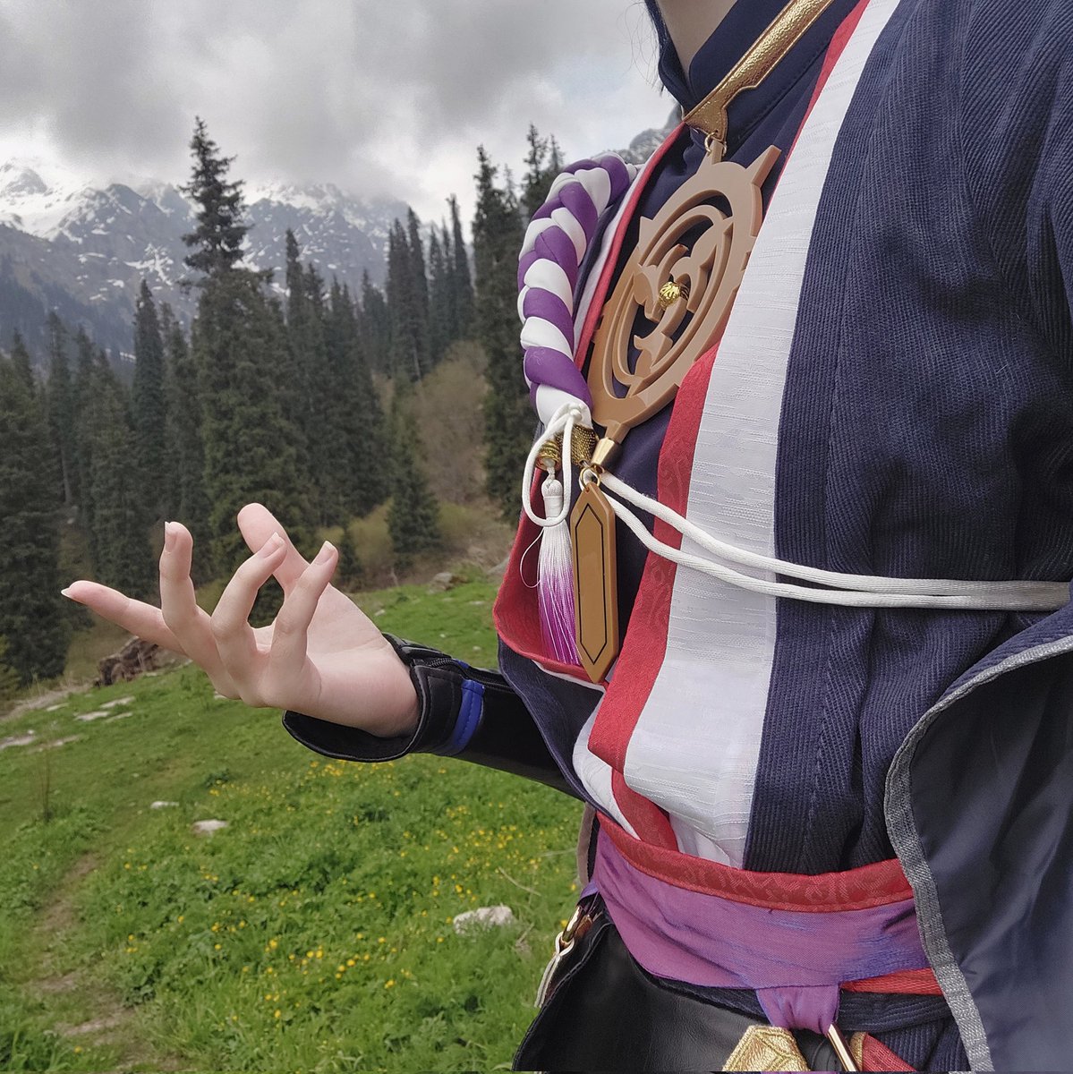 💙💜
#原神 #白散 #散兵 #倾奇者 #cosplay #cos #genshinimpact #genshin #wanderer #kunikuzushi #balladeer #Scaramouche