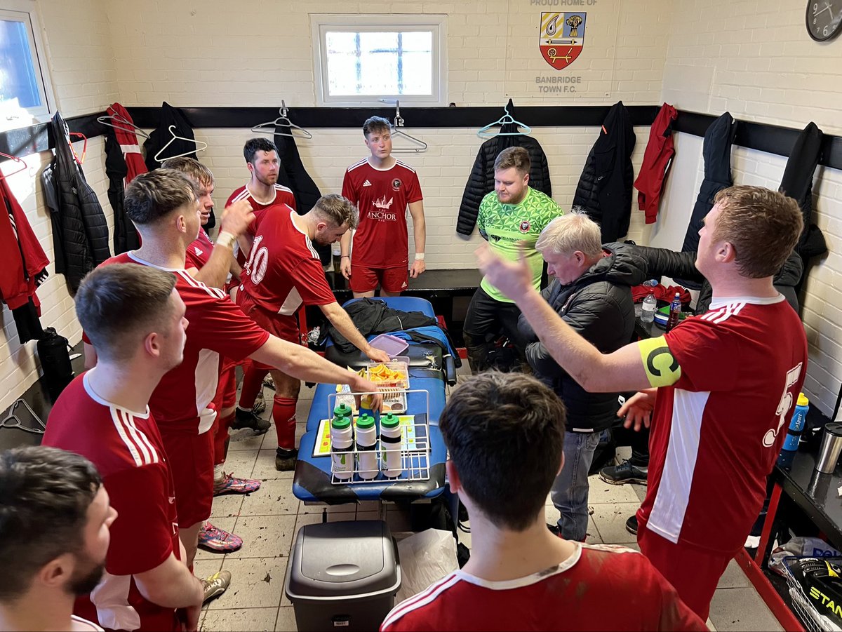 A personal shout out to @seandevlin24 
Told:
✔️ Can’t run 
✔️ Bad knees 
✔️ Can’t train 
MOM in todays final when @TollymoreUnited brought the @official_mufl Foster Cup back to Newcastle
The Baresi of Tollymore’s team. 
Should be playing in Italy 
 @DevlinPD @Marty14Devlin ?? 👏