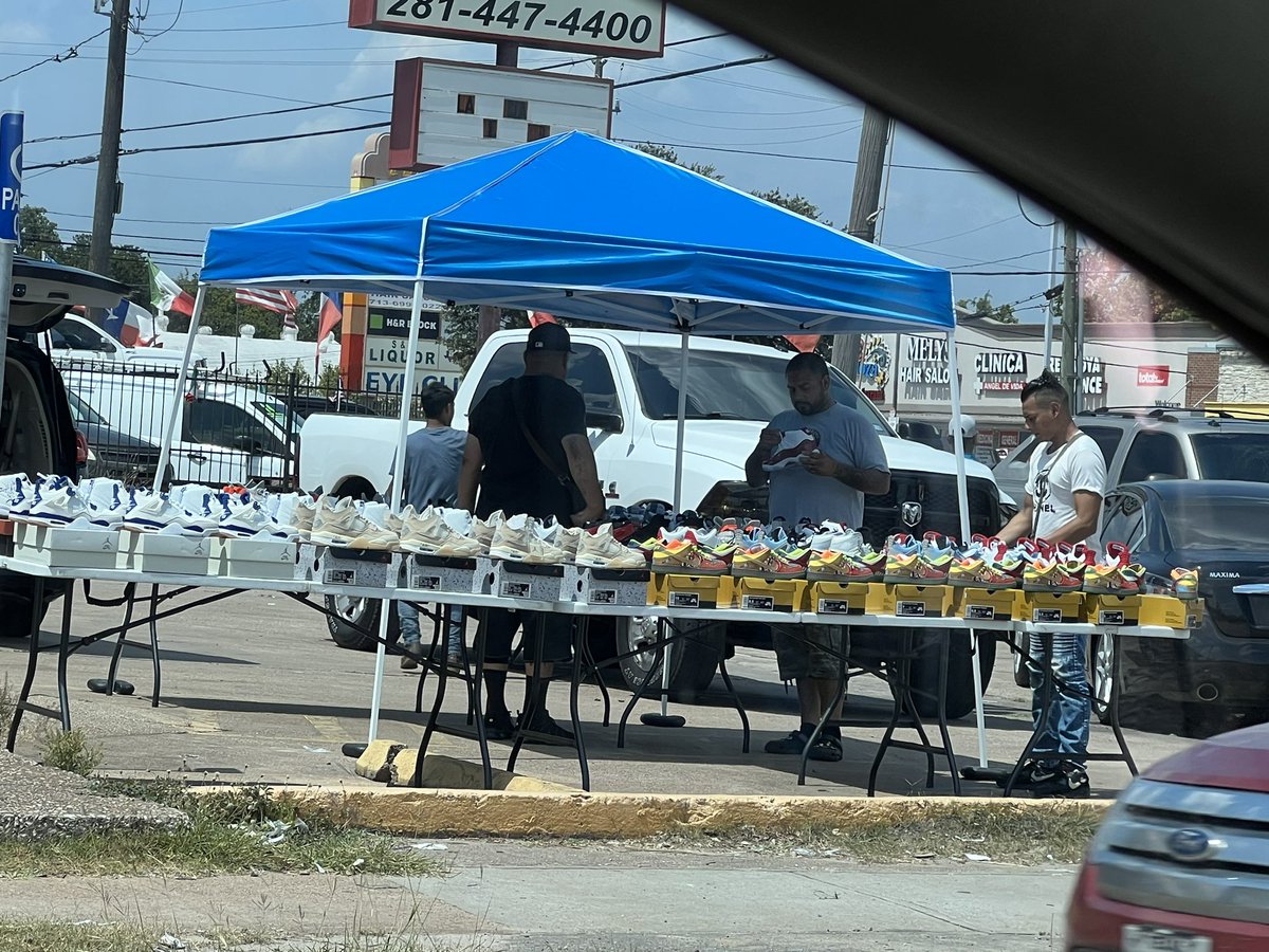 Corner of Airline and Tidwell… 🤔