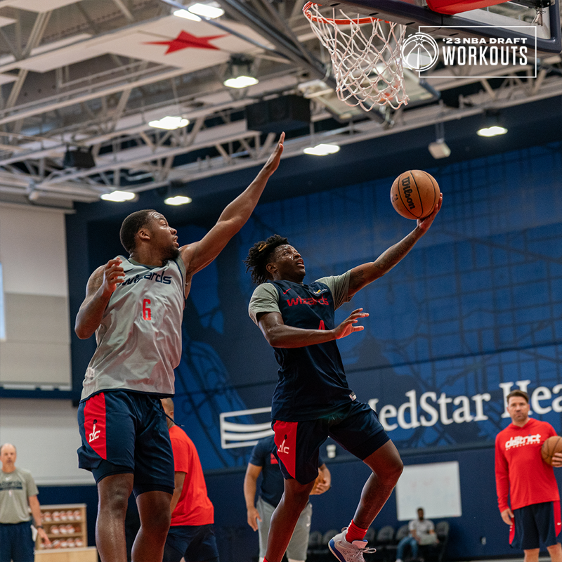 WashWizards's tweet photo. First draft workout of the summer in the books 📚

Today we hosted:

Brendan Adams (@GW_MBB)
Ed Croswell (@PCFriarsmbb)
Taevion Kinsey (@HerdMBB)
Isaiah Moore (@SouthAlabamaMBB)
Markquis Nowell (@KStateMBB)
KJ Williams (@LSUBasketball)