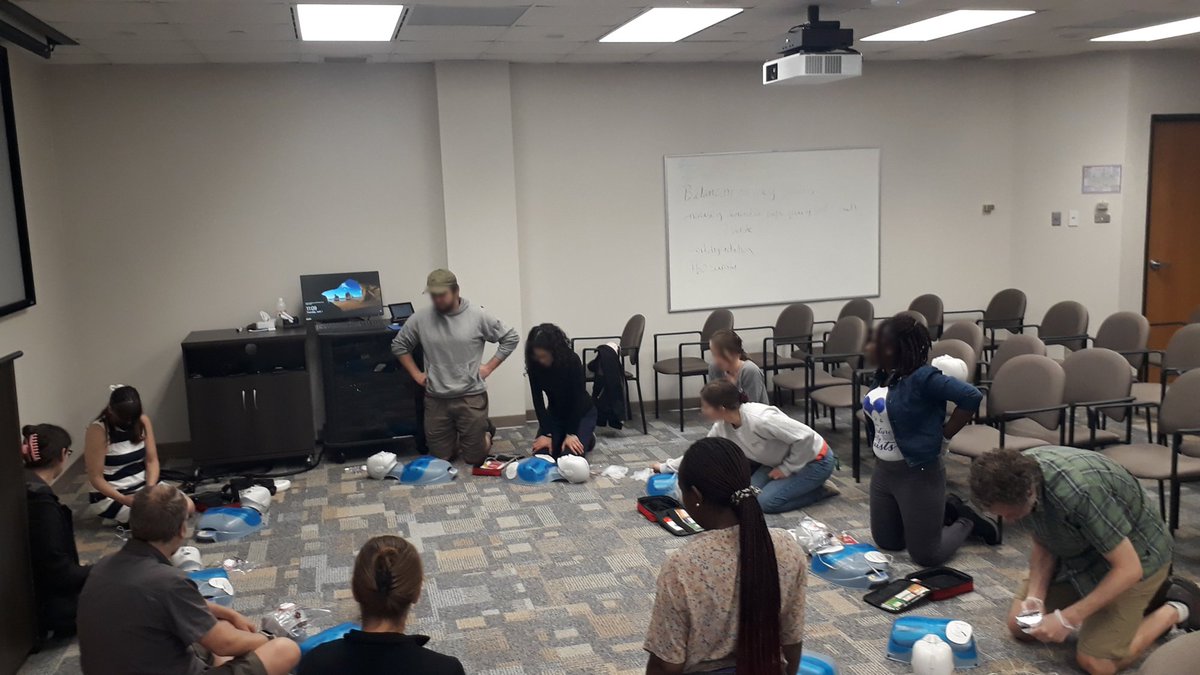 AramJalaliB's tweet photo. First Aid Course✔️

Equipped with essential skills for my upcoming field trip to Baker Creek! https://t.co/gj1F9yT3F7