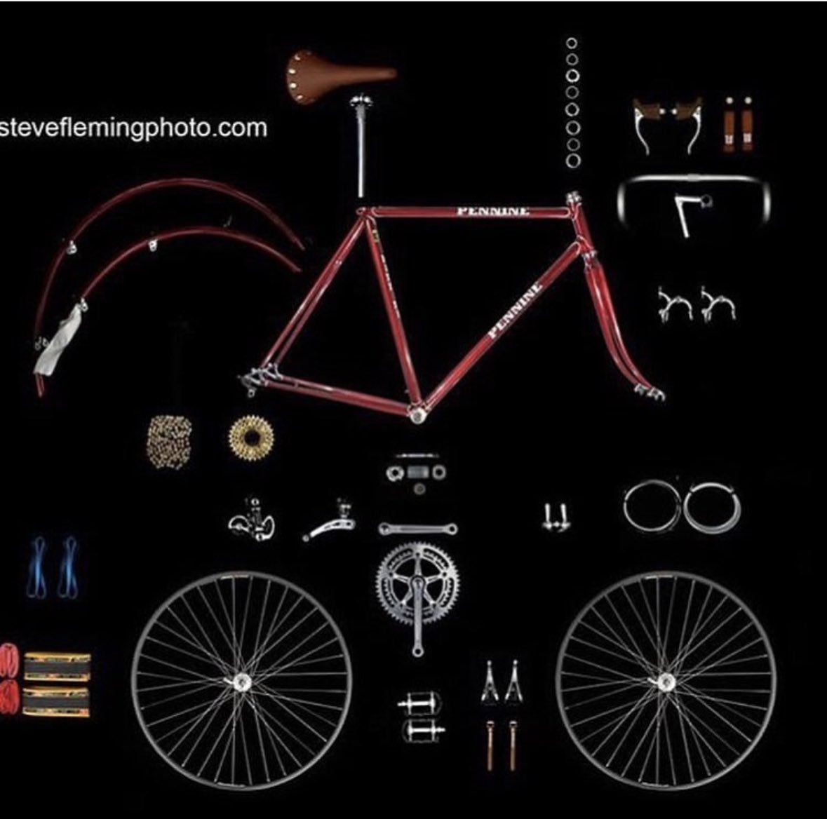 SteveFlemingM9's tweet photo. Hope all your bikes are ready for the road. See you tomorrow @SportiveLakes Veloretro #vintagecycling #veloretro #eroica #ulverston https://t.co/Oe8BBjrNuL