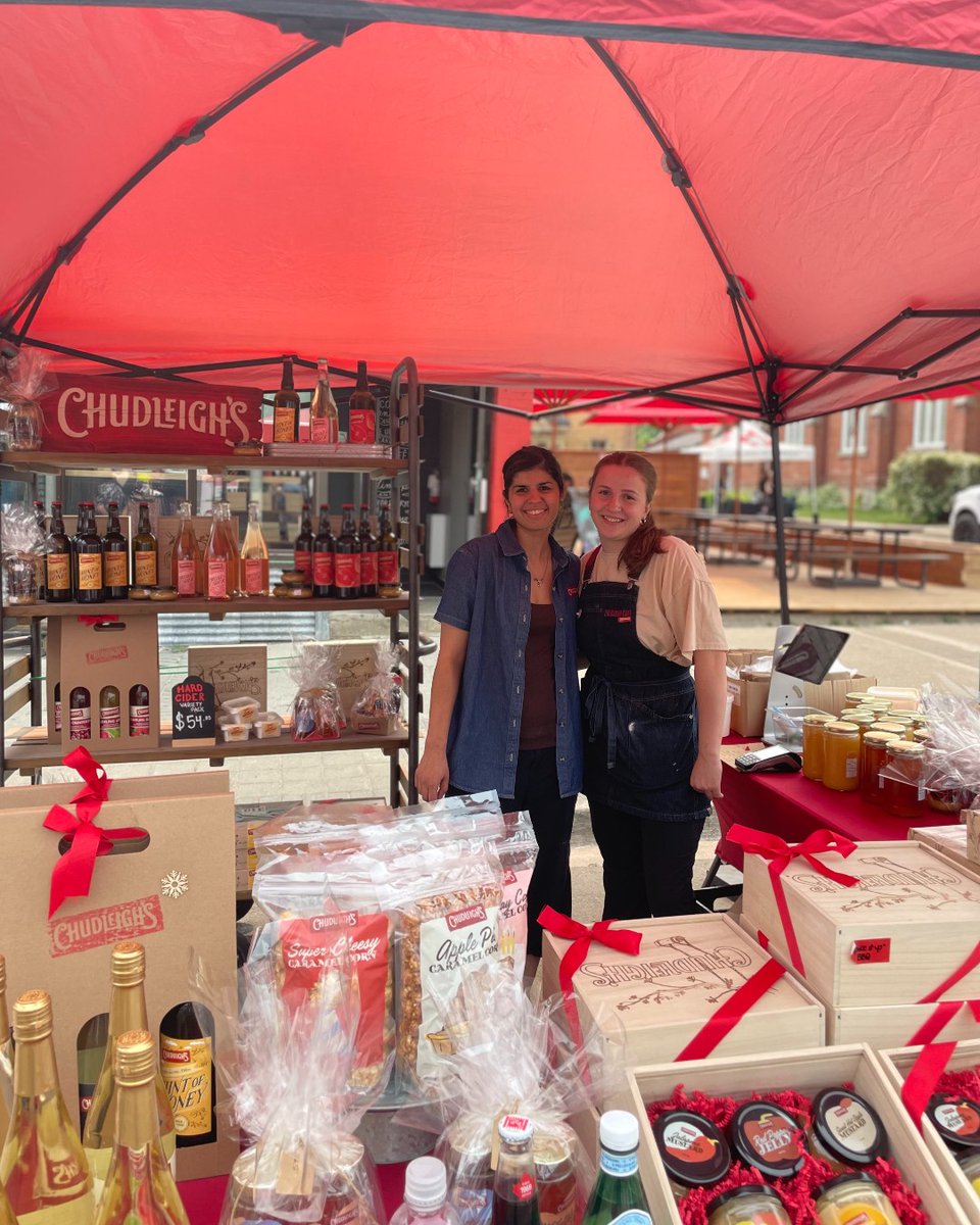 Join us at Milton Downtown Summerfest and celebrate with us! 🌞🍎🥧

Sip on refreshing Chudleigh's hard cider during our Happy Hour from 5-8 pm and indulge in our delectable desserts. 🍻🍰

Don't miss out on the festivities! 
See you there! 🎶🥳