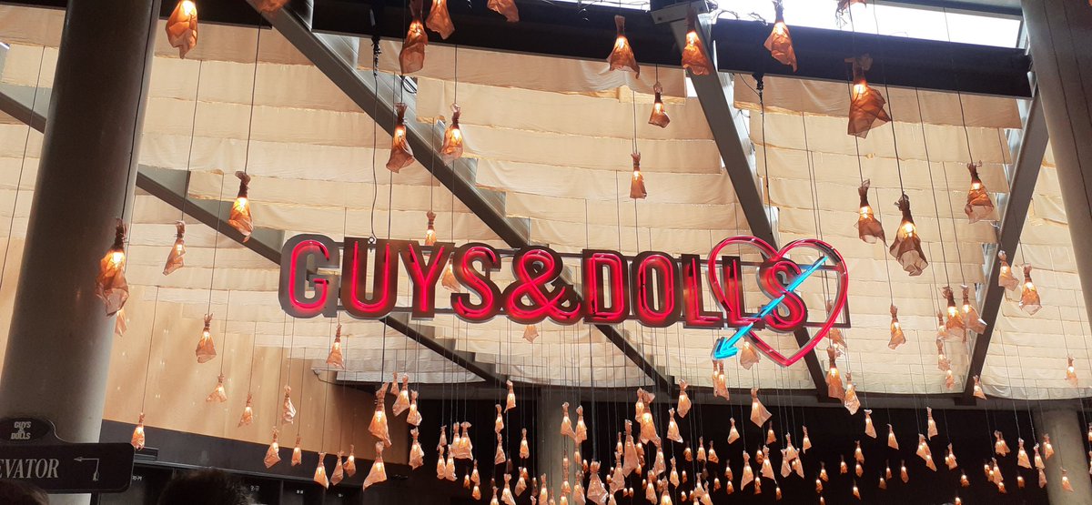 I can't recommend #guysanddolls @_bridgetheatre enough, a joy from start to finish. Well done to all the cast and creatives who are involved in this wonderful show and a special mention to @marishawallace who is phenomenal ❤