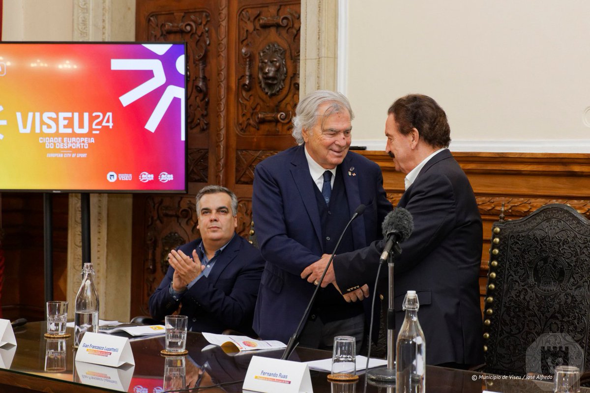Viseu é candidata a Cidade Europeia do Desporto (CED) 2024! ⚽️ O Executivo da Câmara Municipal apresentou na quinta-feira, oficialmente, ao representantes da ACES, a sua candidatura a CED, nos Paços do Concelho, na presença de várias entidades locais e regionais. ✅