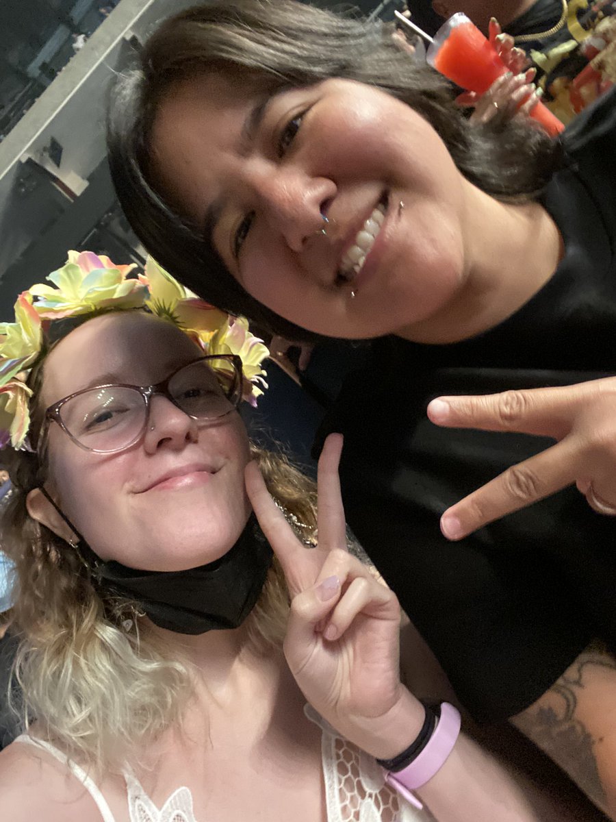 — 𝘋𝘰𝘳𝘰𝘵𝘩𝘦𝘢 🎵🌹 tweet media