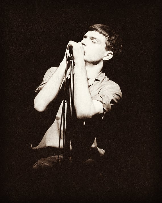 IAN CURTIS (Joy Division)