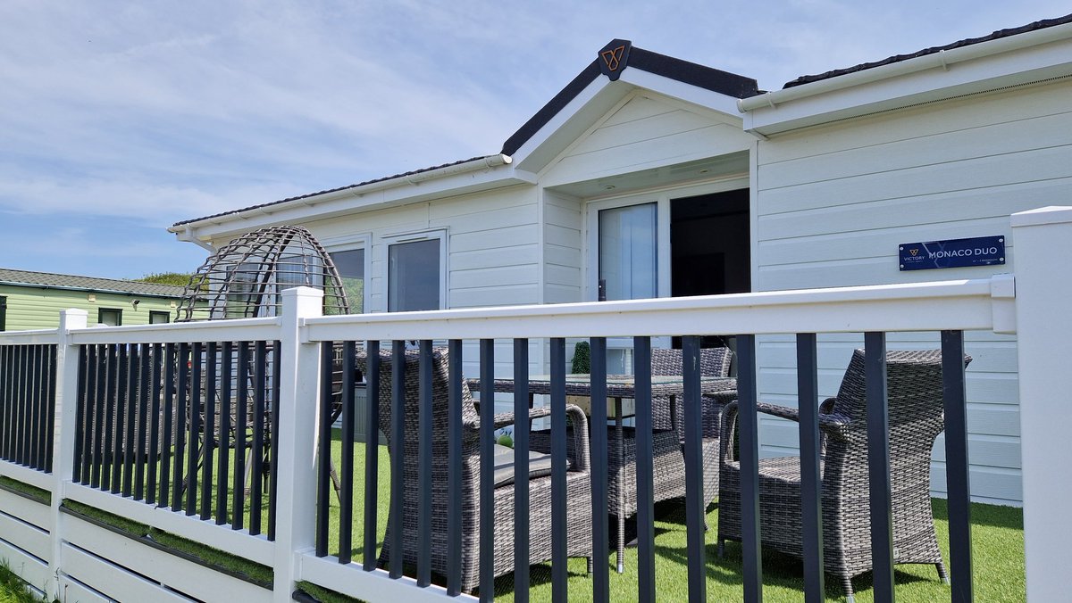 Had the most amazing time at #parkdean #oceanedge. Would highly recommend booking the Pet Friendly Silverdale Lodge.  Amazing ! <a href="/Parkdeanresorts/">Parkdean Resorts</a> #Heysham #morecombe #UKholidays #holidays #lodges #seaside