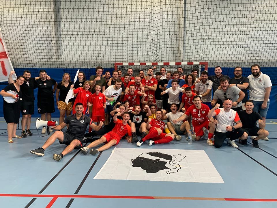 France_Futsal_c's tweet photo. #BarragesR1D2 - Scores 1er Tour
@RCSA 6-5 #MBFC
#ASMB 3-5 #Helesmes
#Orléans 1-1 (4-2 tab) #PontDeûle
@Voltigeurs1907 2-3 @tarennes
@DiamantFutsal 4-2 #NiceFC
#StadeBeaucairois 6-4 @ALF_futsal
@USJFuriani 4-4 (4-2 tab) #Artistes
#AJAulnay 2-4 #ANFutsal https://t.co/EsvsgCNr8q